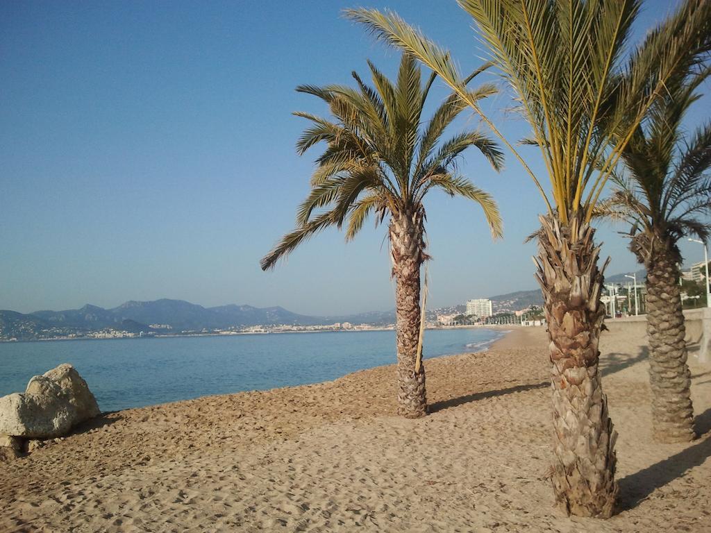 Holiday Or Congress, Centre - Beach Кан Екстериор снимка